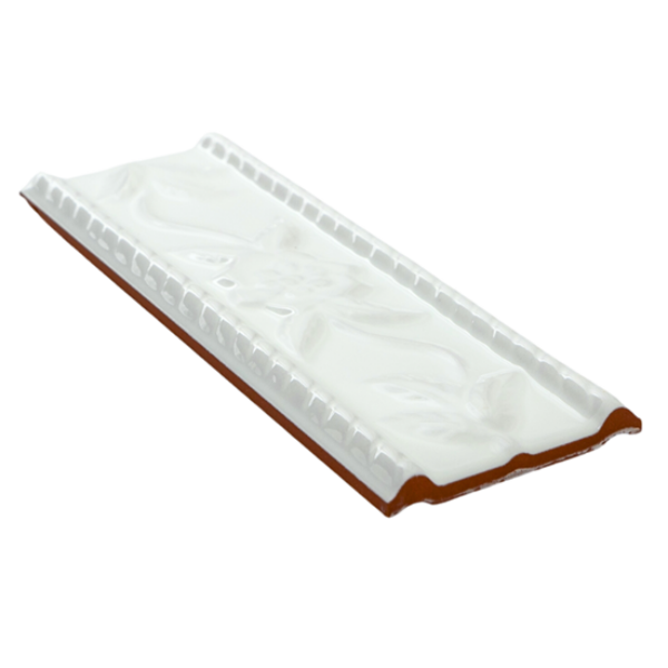 Cornice Embossed Listello